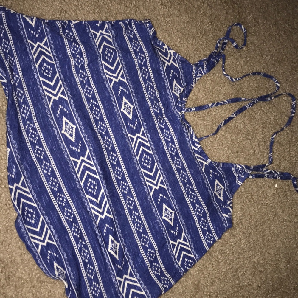 FOREVER 21 FLOWY CROP TOP
